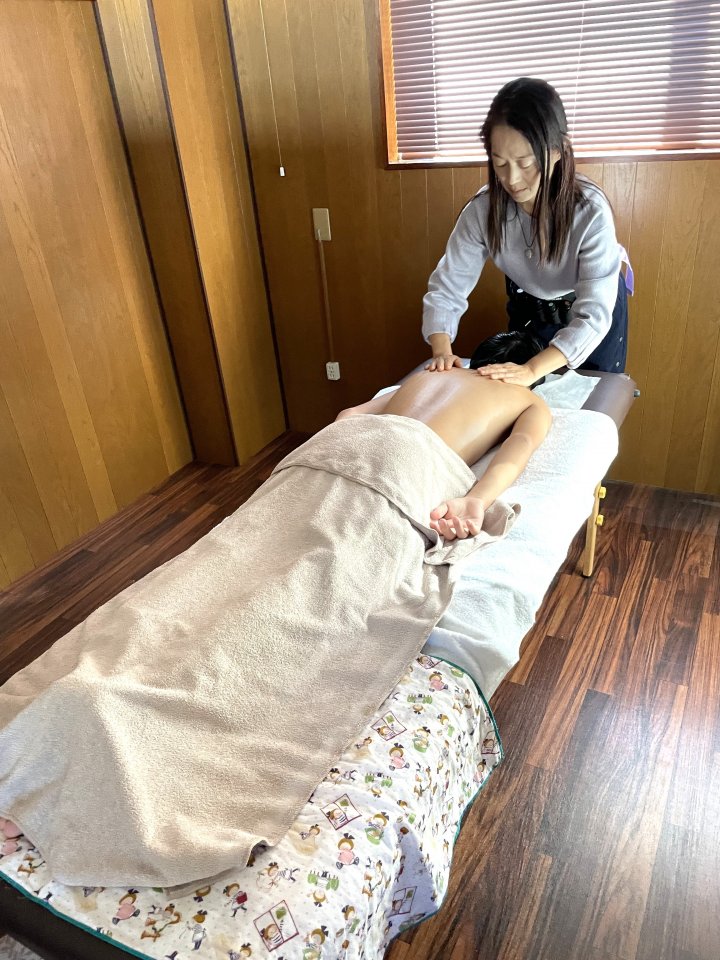 耳つぼジュエリー&アロマタッチ開催